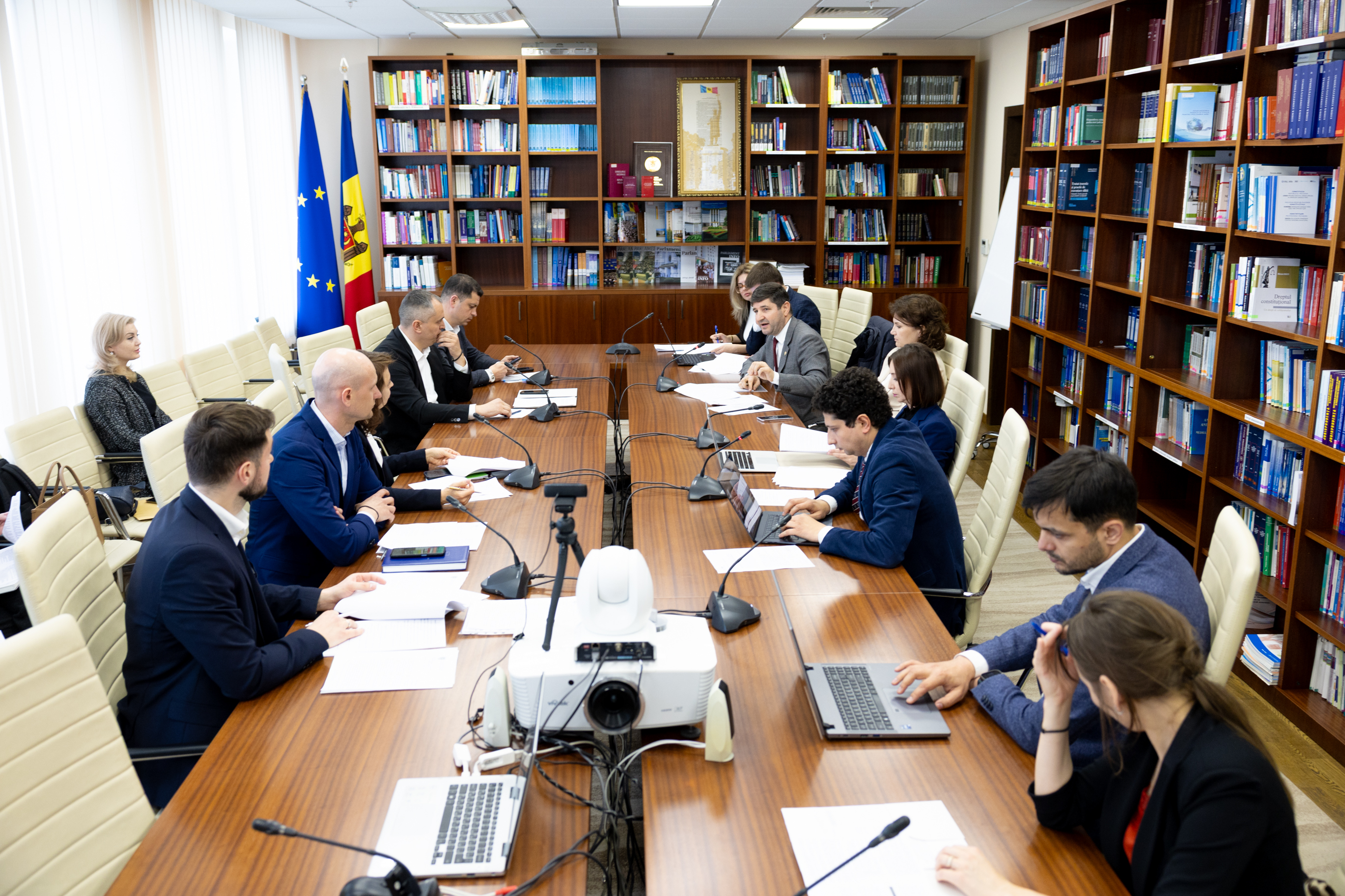 Reglementarea activității agenților imobiliari: un pas esențial pentru profesionalizarea pieței din Republica Moldova