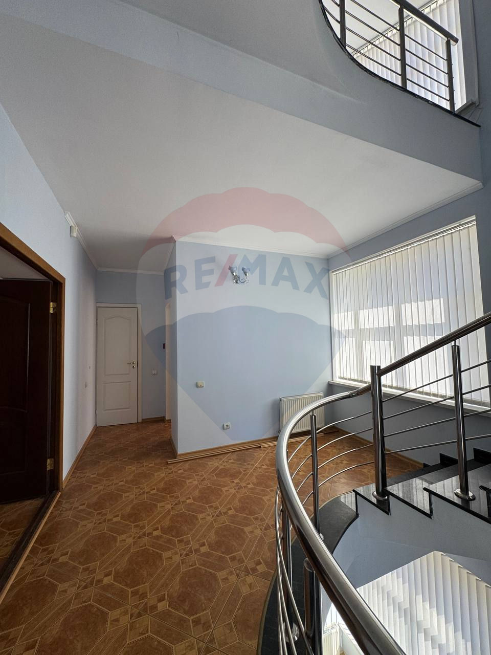 845.500 EUR